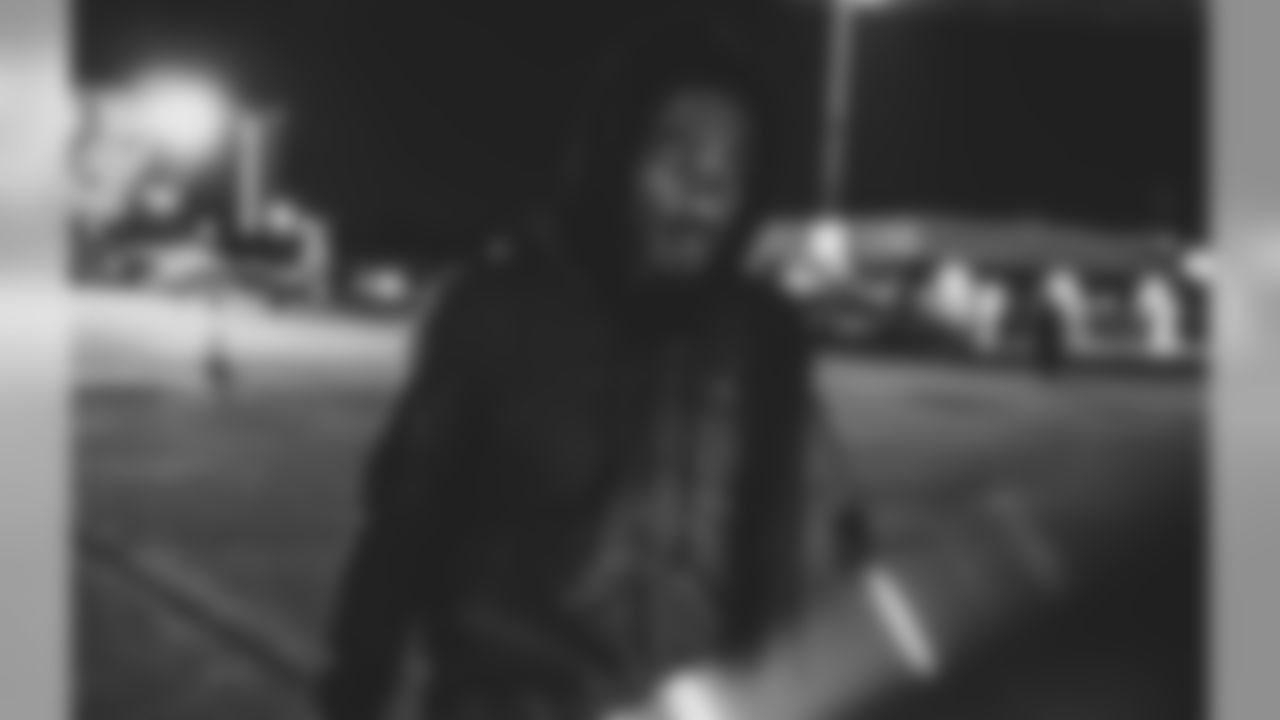 WR Marvin Hall