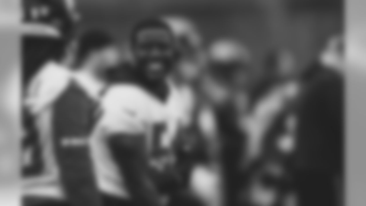 LB Foye Oluokun
Atlanta Falcons / Stacey Ward