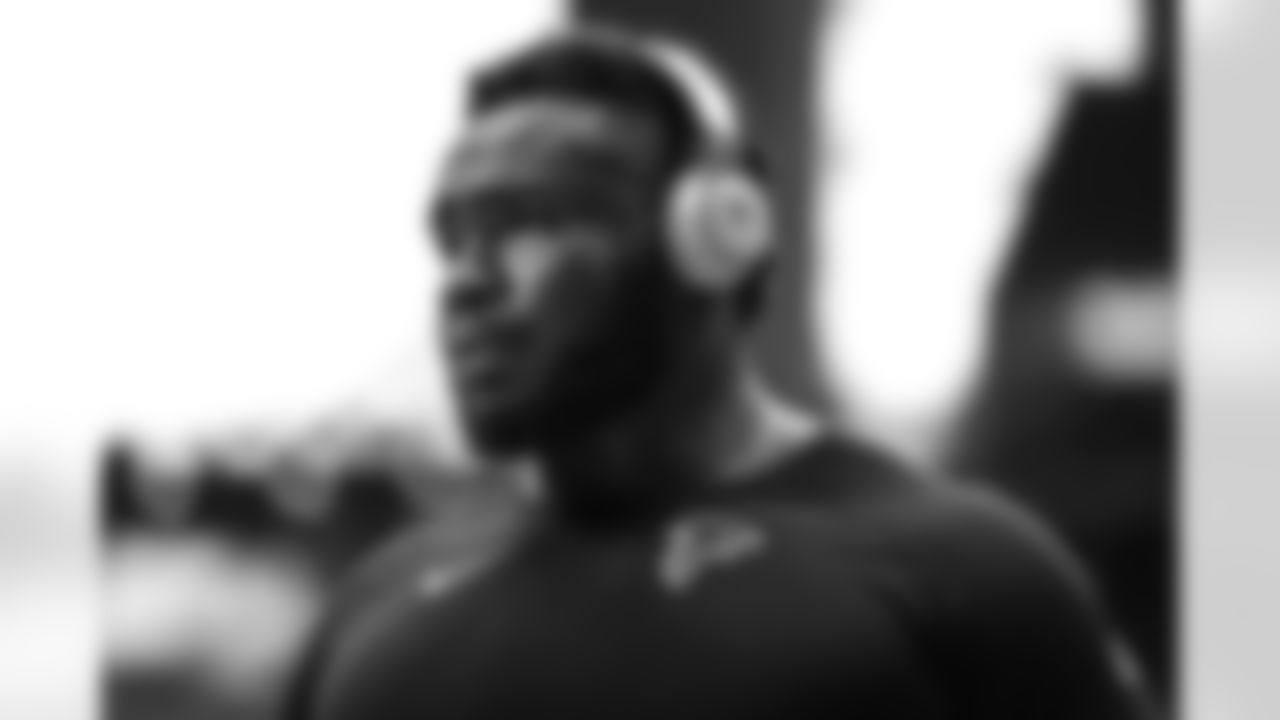 Atlanta Falcons defensive tackle Grady Jarrett #97 warms up prior to a game against the Cleveland Browns at Mercedes-Benz Stadium in Atlanta, Georgia on Sunday, August 29, 2021. (Photo by Brandon Magnus/Atlanta Falcons)