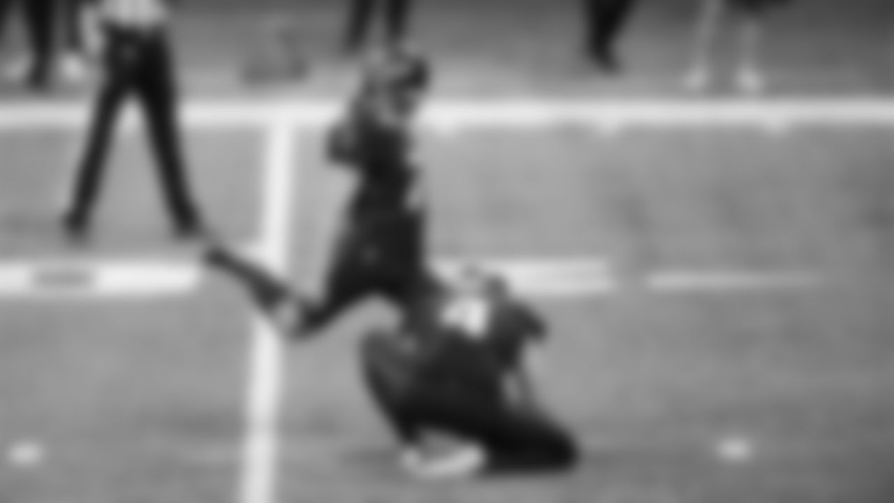 Atlanta Falcons kicker Younghoe Koo #7 kicks a field goal during the second half against the Las Vegas Raiders on November 29, 2020.
