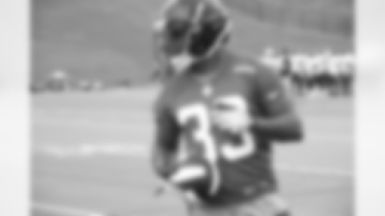RB Donald Russell