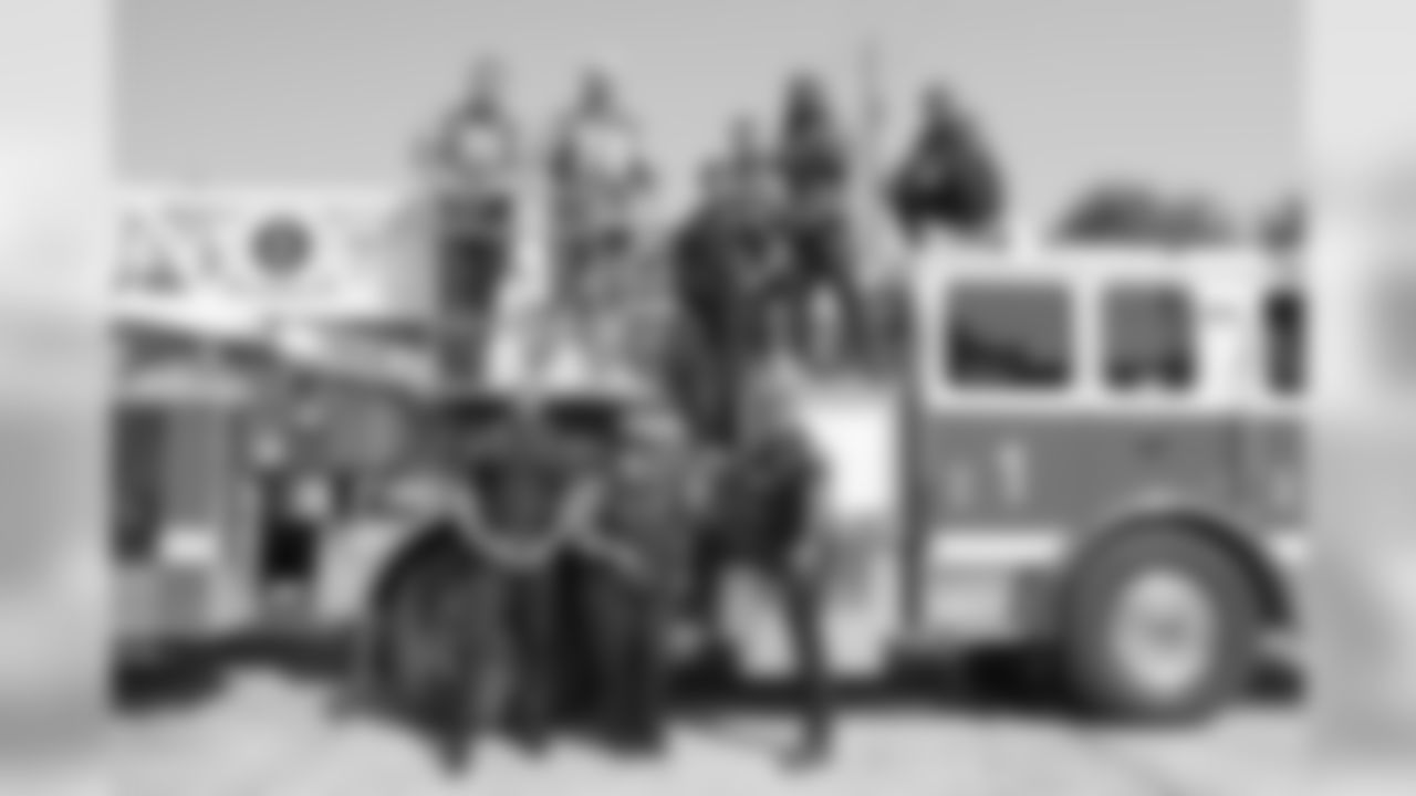 AF_20191001_HometownHuddle-Fire Station 1_AH1_3873.jpg