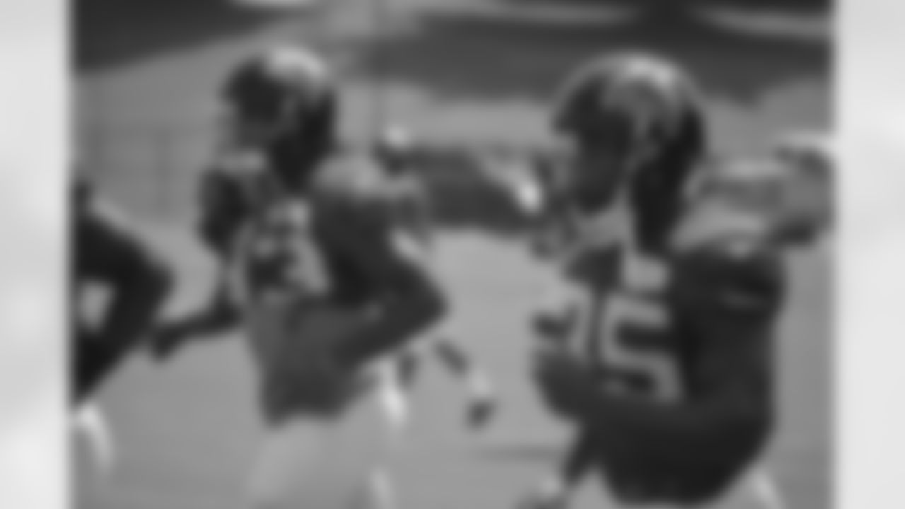RB Antone Smith