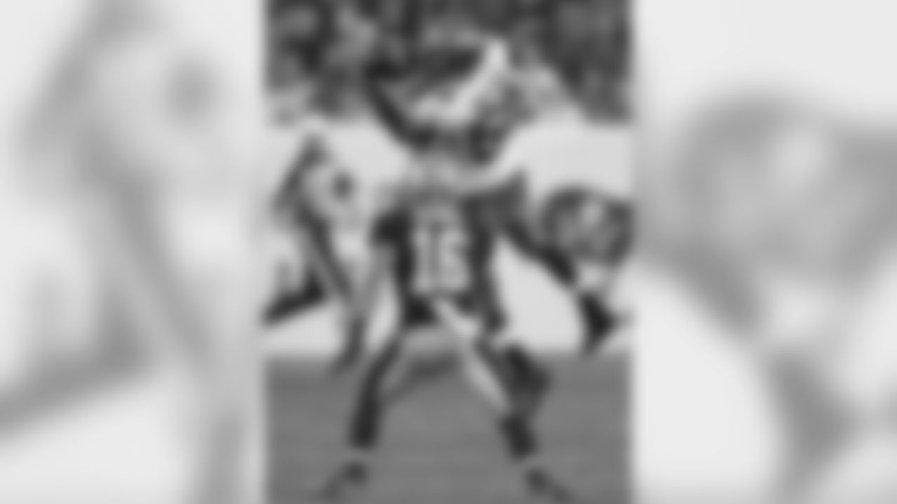 LB Dekoda Watson