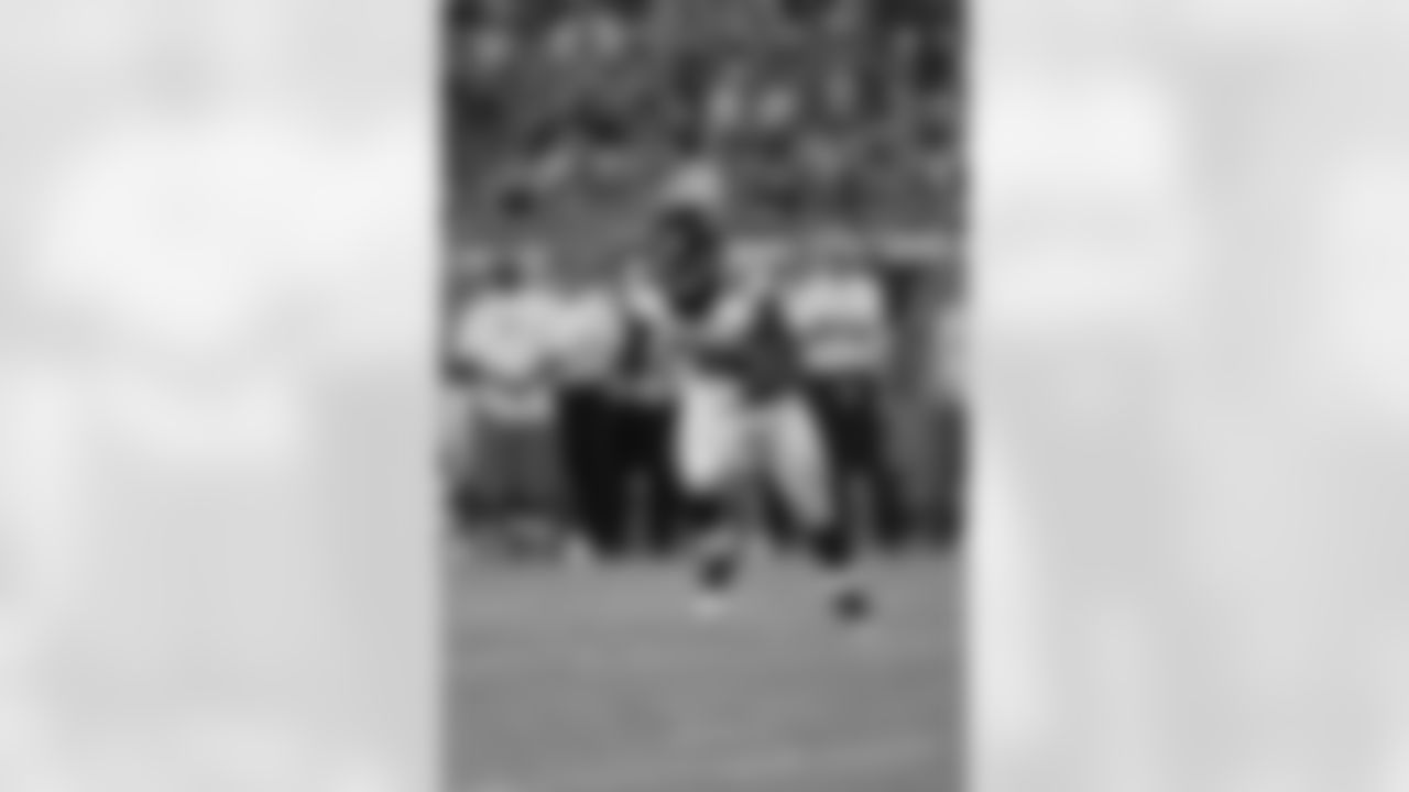 PHOTO: Jimmy Cribb, Atlantafalcons.com