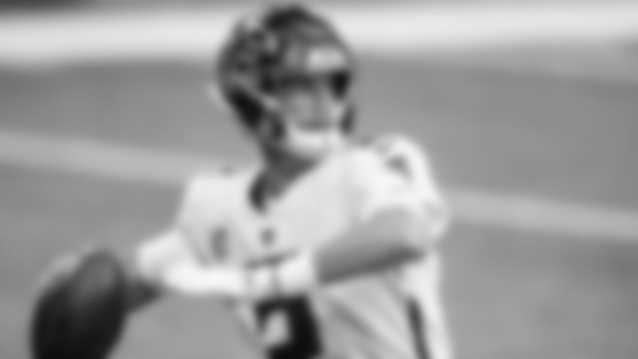 DUPLICATE*Atlanta Falcons quarterback Matt Ryan #2 is shown during warm ups before the game against the Minnesota Vikings on October 18, 2020. (Photo by Kyle Hess/Atlanta Falcons)