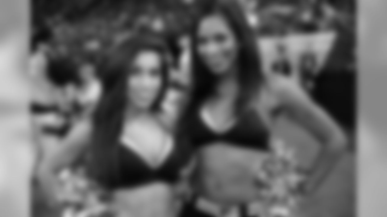 Atlanta Falcons Cheerleaders Melissa Z. and Kelly P. (PHOTOS: Art Morrison, Special to AtlantaFalcons.com)