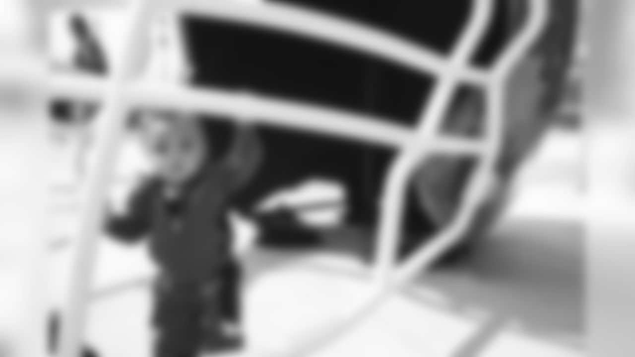 CARvsATL_CM_FanPhoto_09162018_0010
