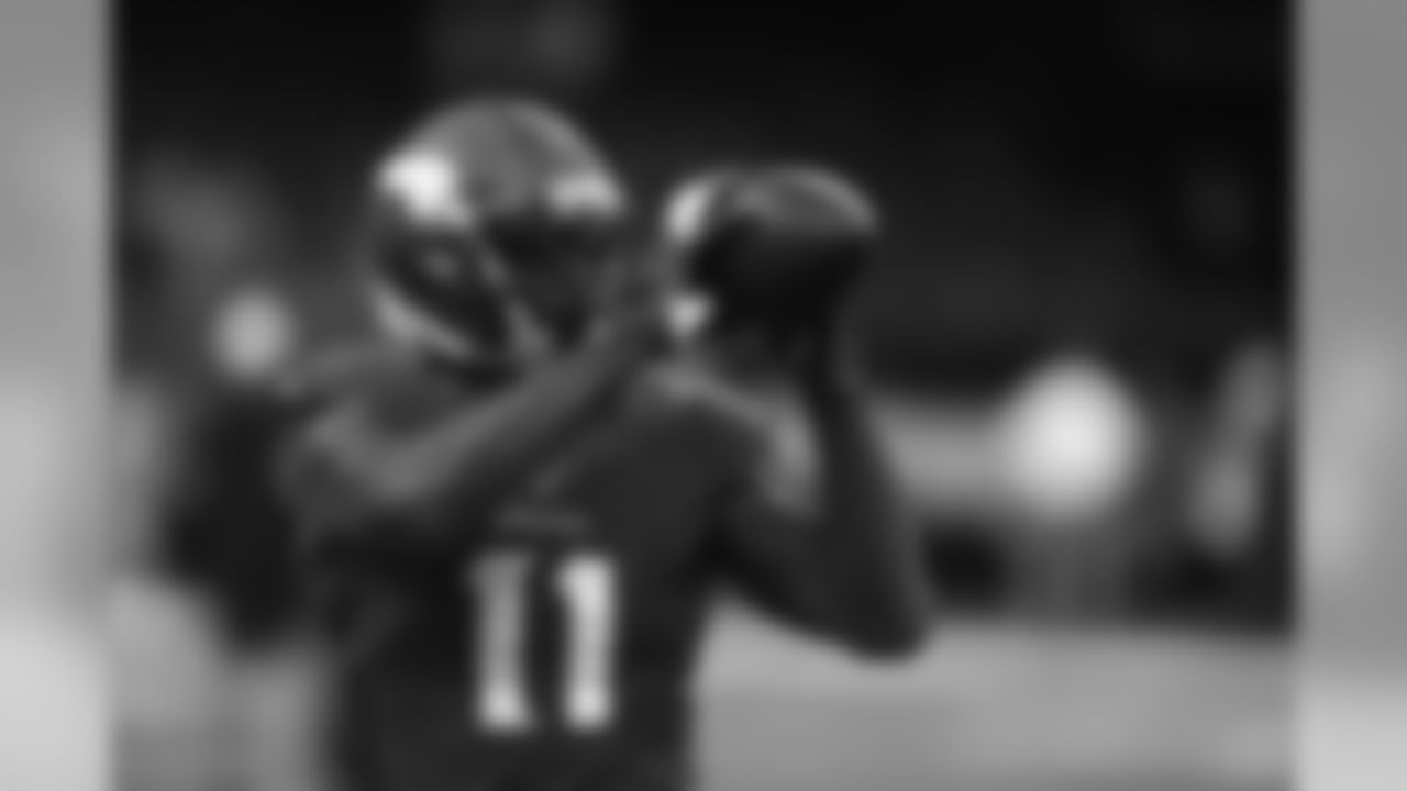 Minnesota Vikings wide receiver Laquon Treadwell (11) warms up before an NFL preseason football game against the New Orleans Saints in New Orleans, Friday, Aug. 9, 2019. (AP Photo/Butch Dill)