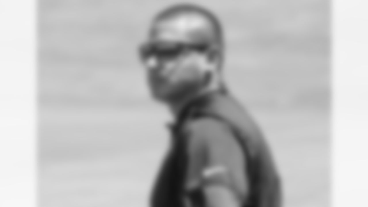 Eric Avila, assistant athletic trainer