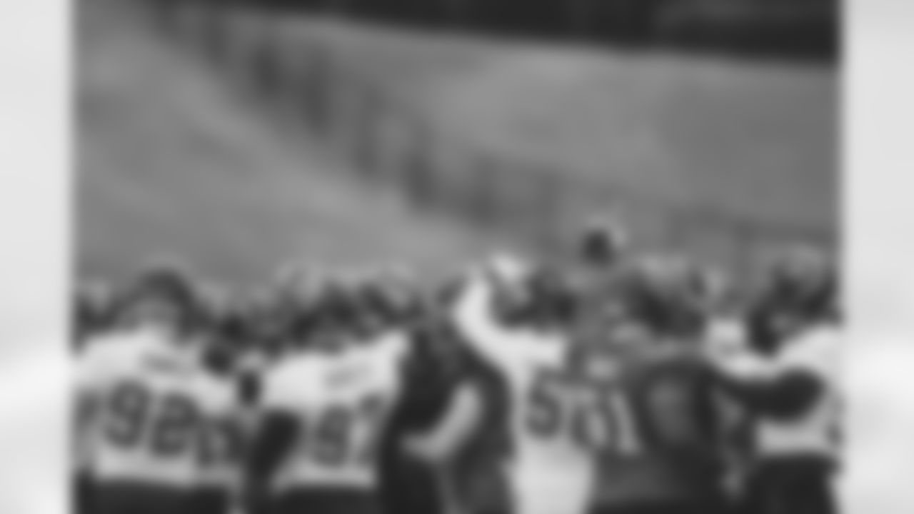 Falcons' huddle
Atlanta Falcons / Stacey Ward