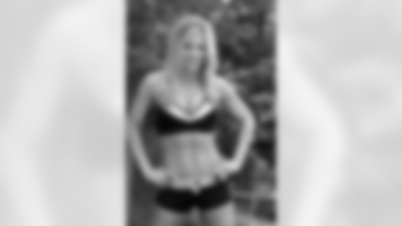 Sabrina C. // 2011 Atlanta Falcons Cheerleaders Studio Shots // 2011 // Atlanta -
