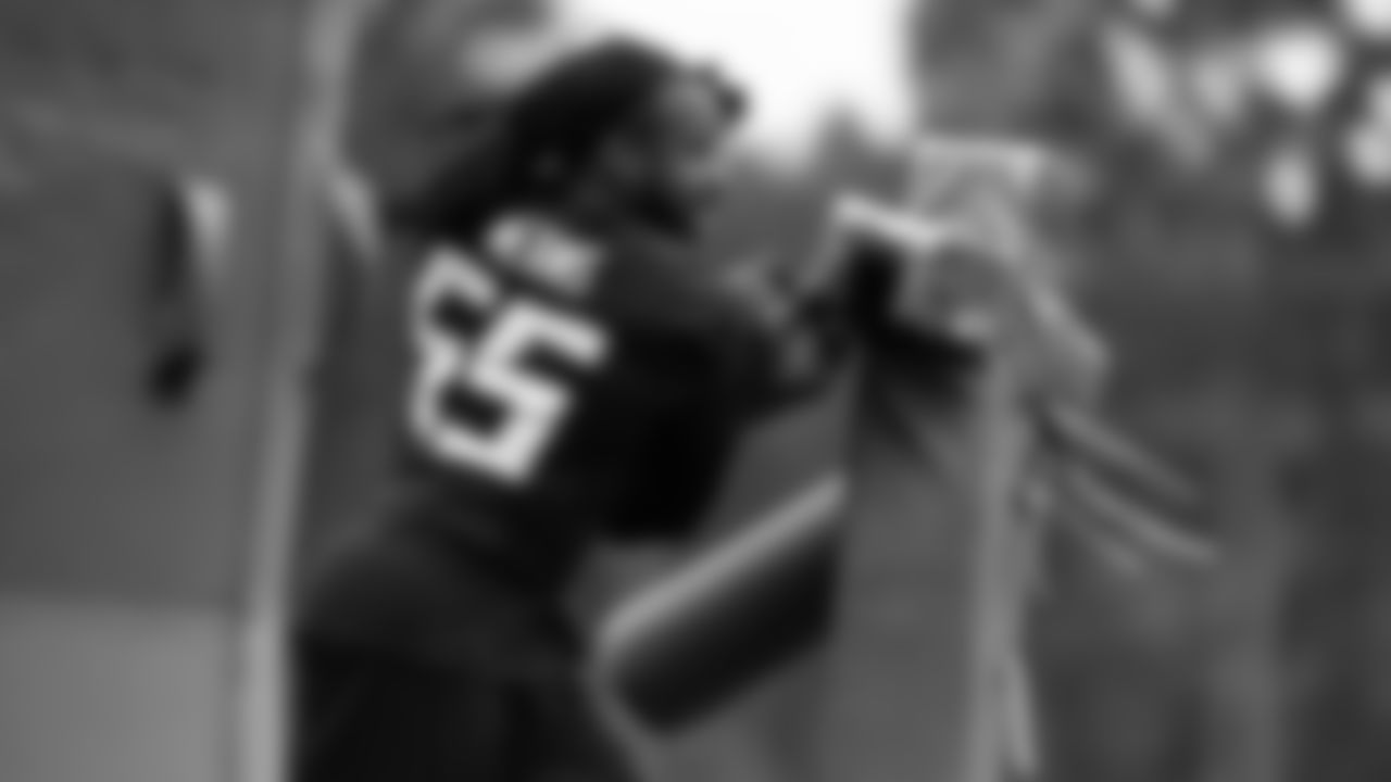Atlanta Falcons linebacker Steven Means #55 warms up during team practice at Atlanta Falcons Headquarters in Flowery Branch, Georgia, on Thursday October 21, 2021. (Photo by Dakota Williams/Atlanta Falcons)