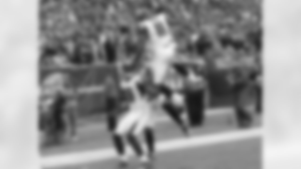 The legend of Julio Jones was born at the 2011 NFL Scouting Combine when he participated in drills with a broken bone in his foot. With that foot, he finished in the top 13 that year in vertical jump with 38.5 inches. Falcons fans can tell you that he's surpassed that number many times on the field with a healthy foot.