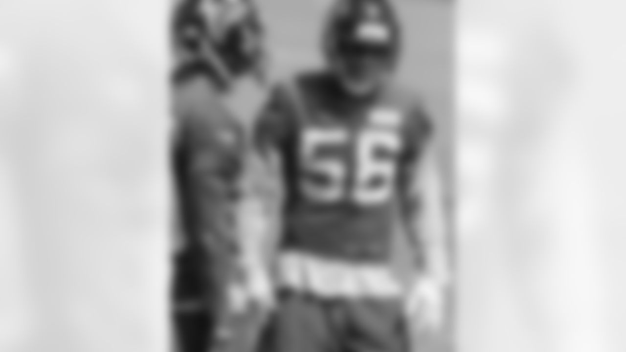 LB Sean Weatherspoon
