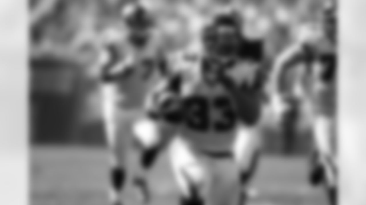 Falcons at Browns // 10/10/10 - Cleveland Browns Stadium