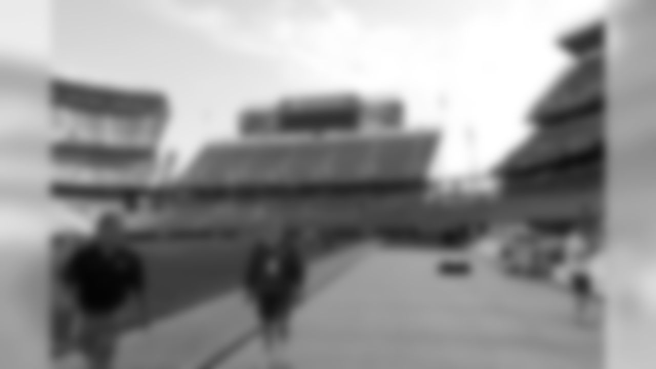 Falcons at Browns // 10/10/10 - Cleveland Browns Stadium