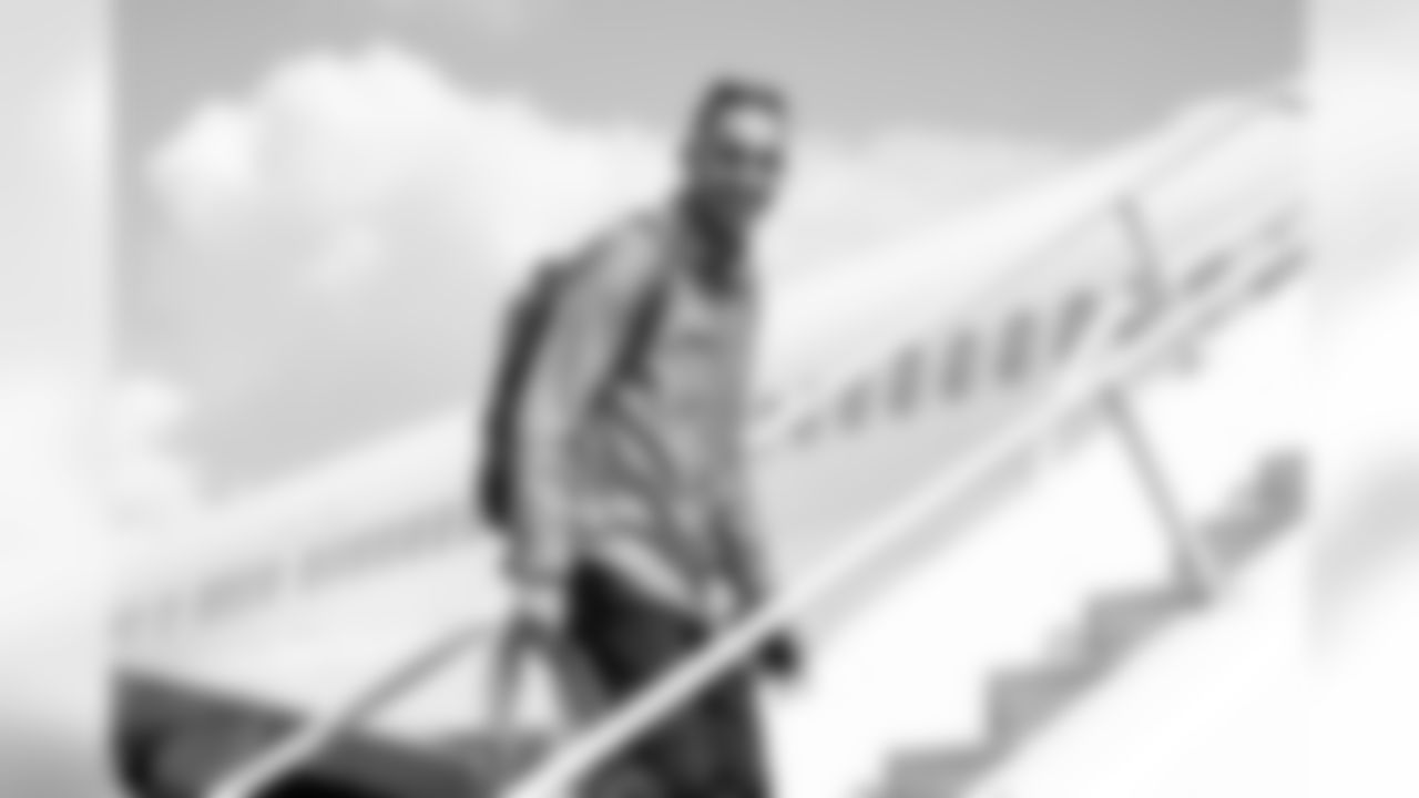 WR Devin Gray