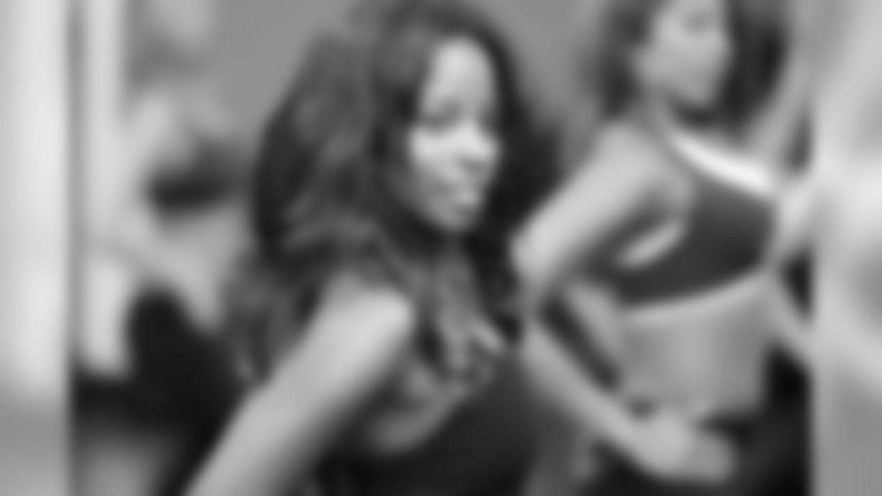 Shamea M. // Atlanta Falcons Cheerleaders Practice // 7/7/2011 // Atlanta -