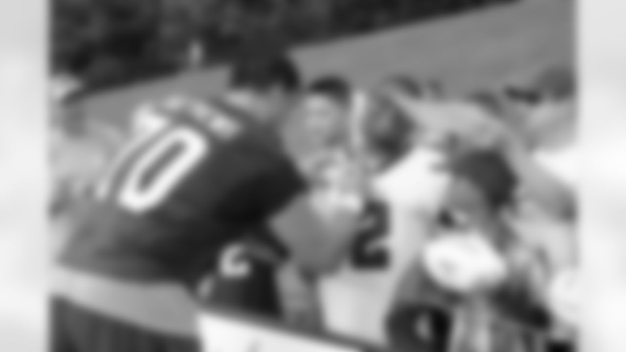 T Jake Matthews signs autographs