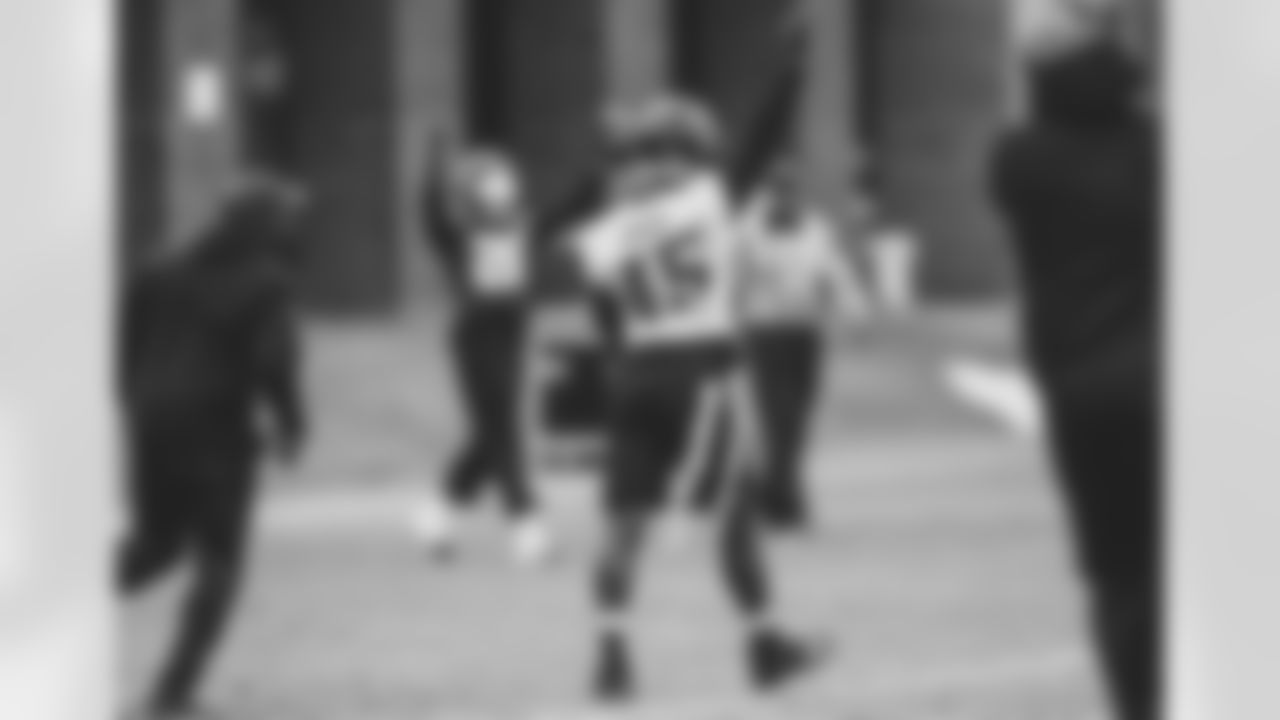 LB Deion Jones
Atlanta Falcons / Stacey Ward
