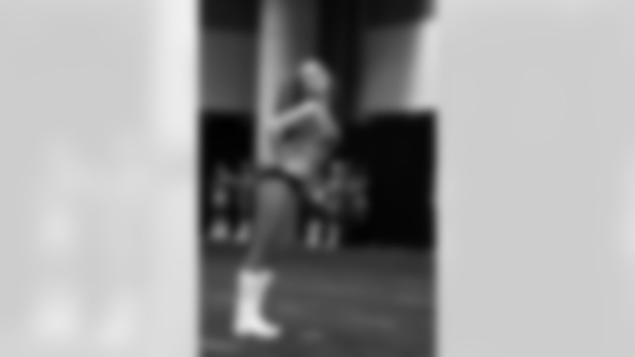 Natalie S. // 2011 Atlanta Falcons Cheerleaders Preliminary Tryouts // 2011 // Atlanta -