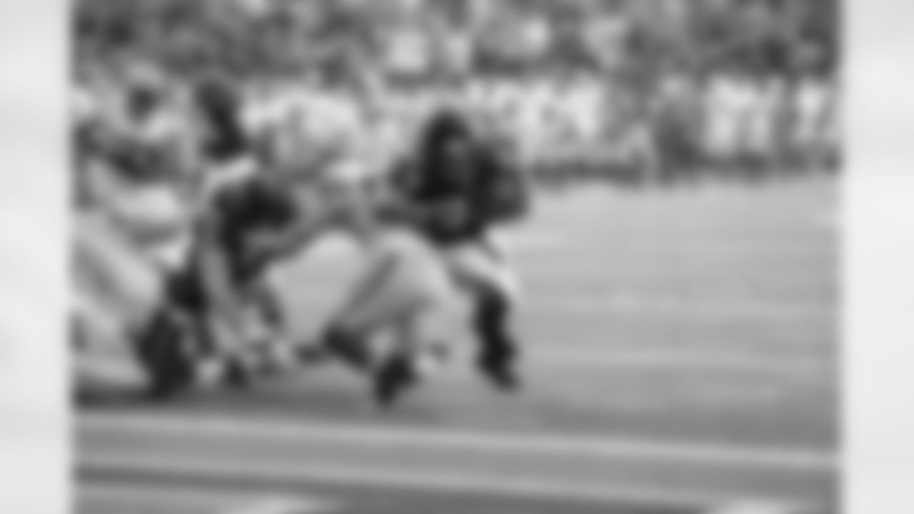 Michael Turner pushes past Green Bay's A.J. Hawk toward the endzone. // Falcons vs Packers // 11/28/10 - Georgia Dome