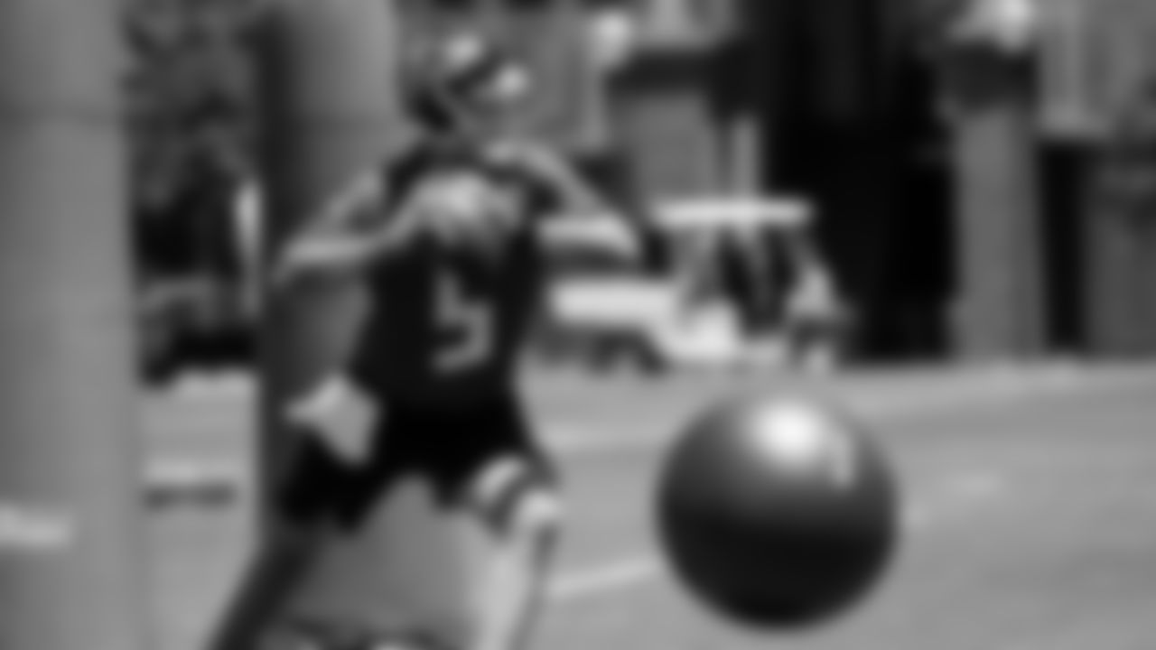 DW1_1491_16x9web