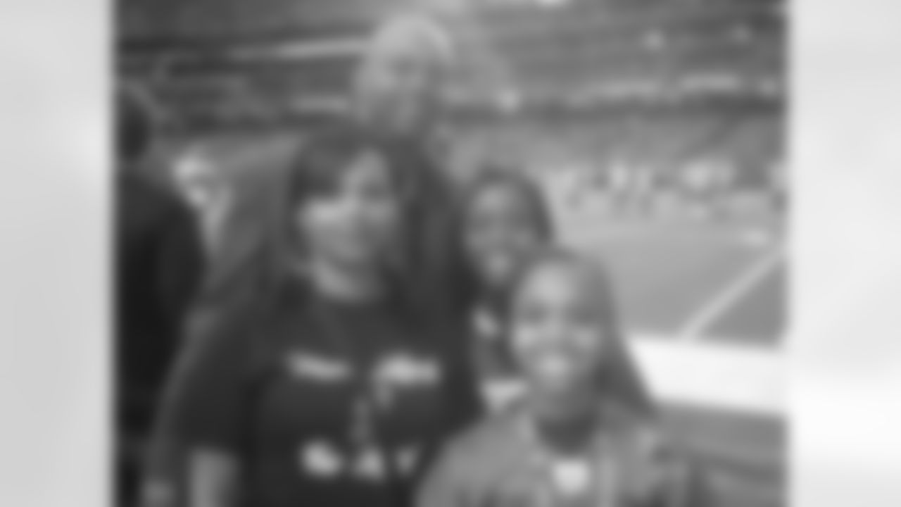 Daishai Almond and family