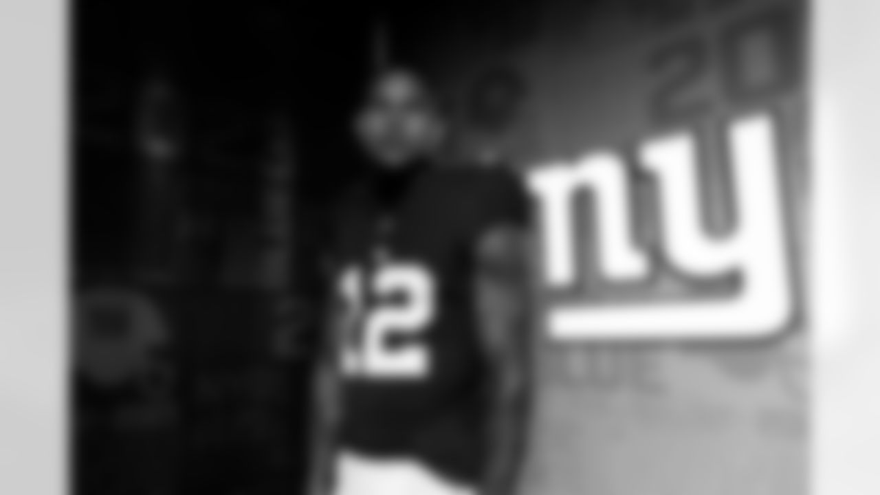 TE Darren Waller (12)