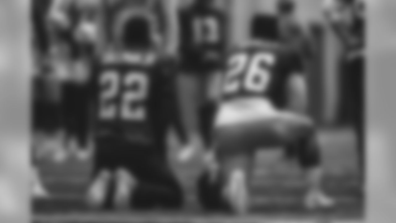 E_18_1115_GiantsPractice032