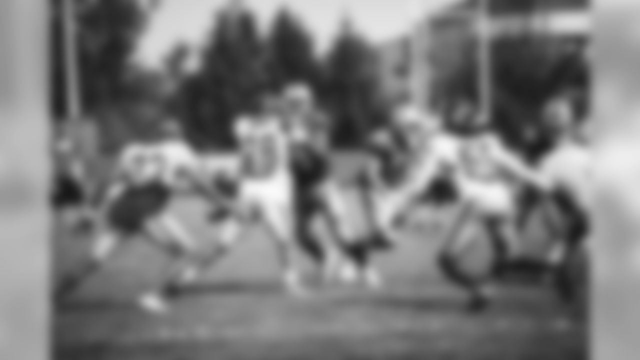 E_18_0815_GiantsLionsPratctice2043