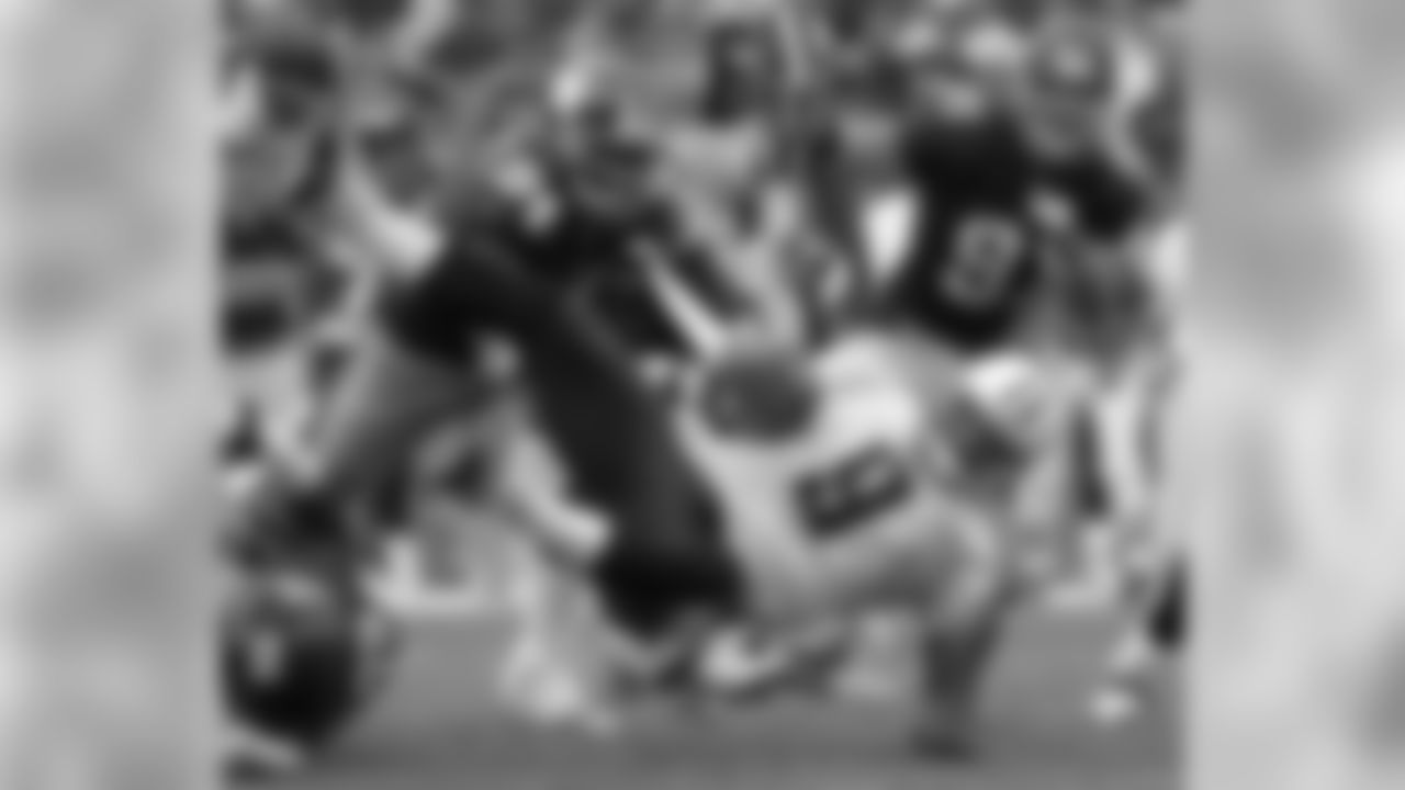 DE Cedric Jones, 1996, 5th overall, OklahomaCareer (1996-2000): Jones played all 73 career games with the Giants, making 35 starts and recording 15.0 sacks.