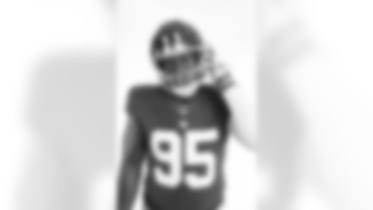 DL B.J. Hill (95)