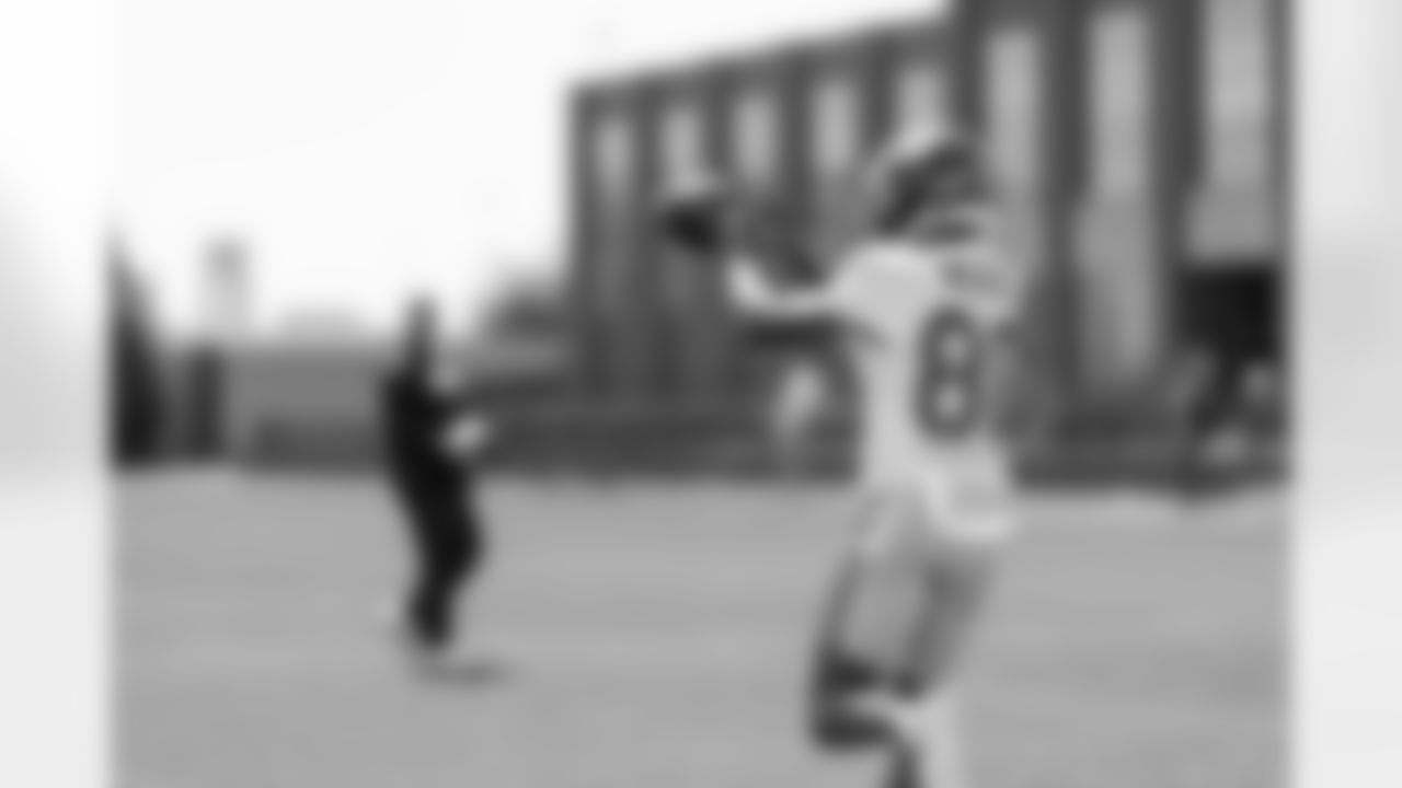 WR Jaydon Mickens (88)