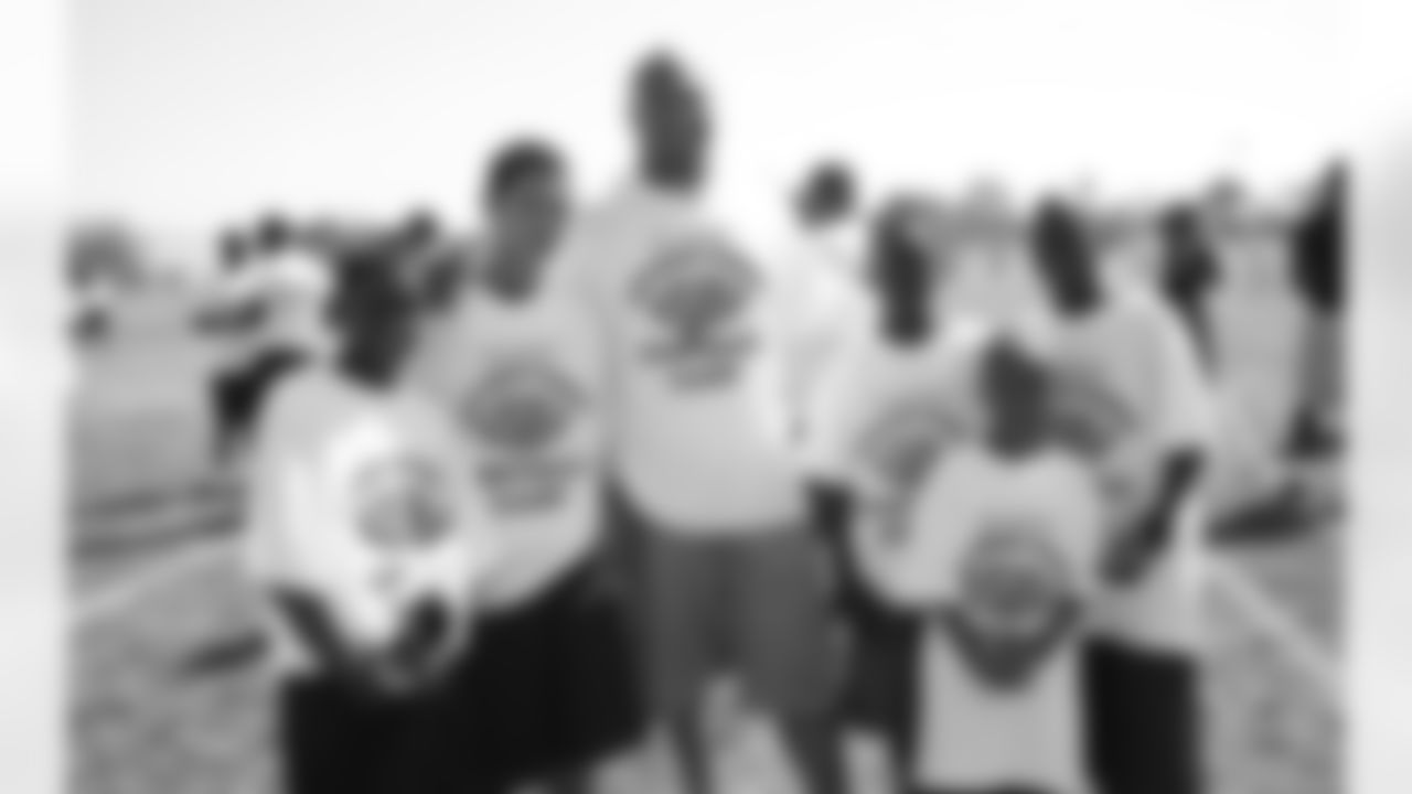 Antonio Pierce hosted his 5th annual free football camp for kids in Compton CA.