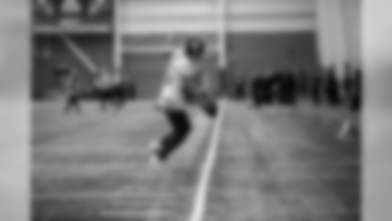 WR Darius Slayton (86)