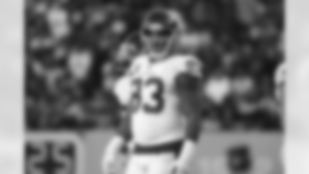 DT Jonathan Allen