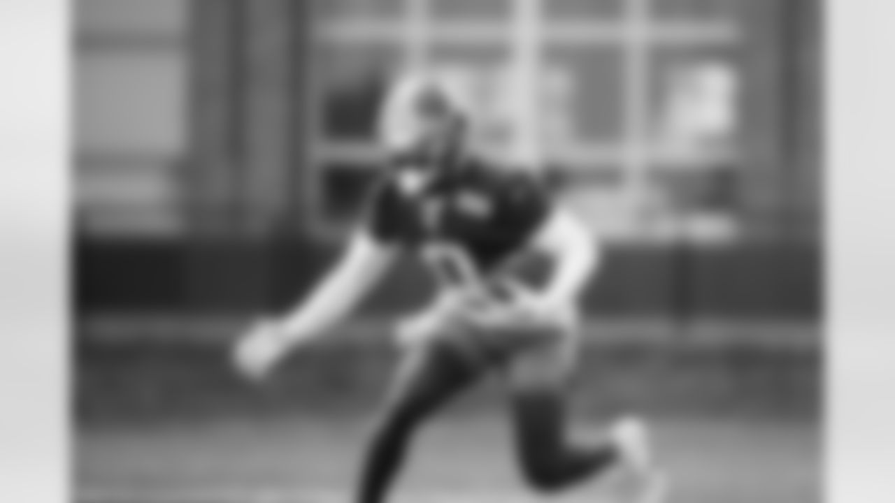 WR Parris Campbell (0)