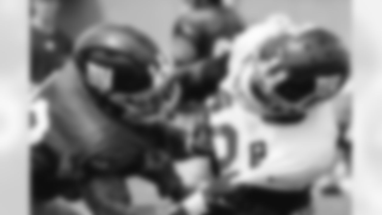 Evan Engram (88), Tae Crowder (48)