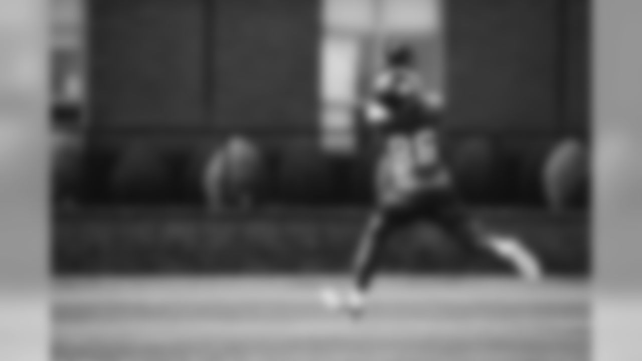 WR Darius Slayton