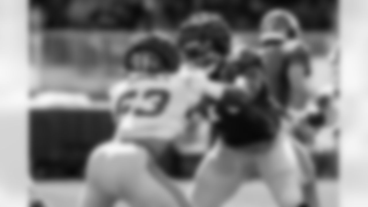 Oshane Ximines (53), Andrew Thomas (78)
