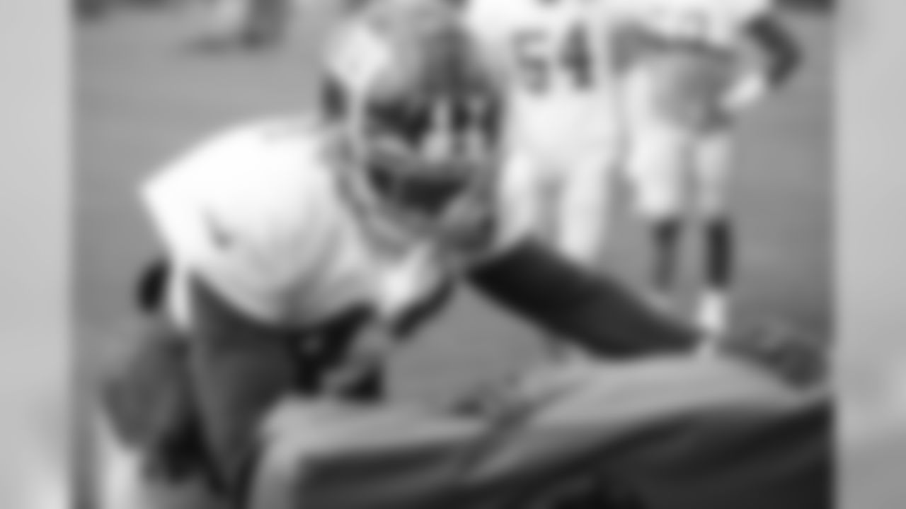 LB Alec Ogletree (47)