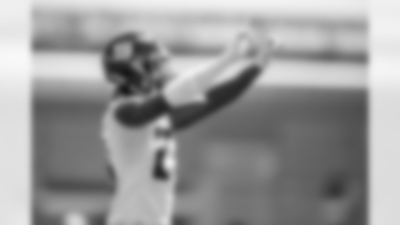 S Xavier McKinney (29)
