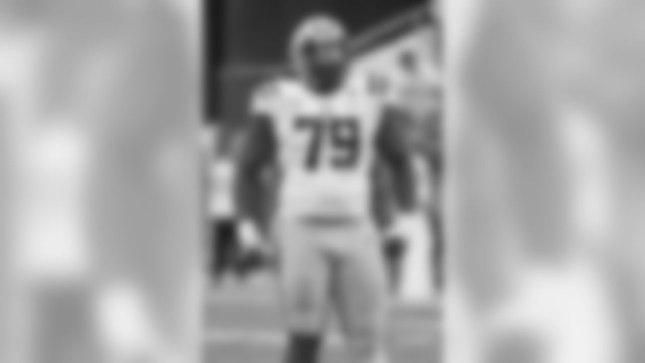 GUARDS/CENTERS
1. Lloyd Cushenberry, LSU
2. Tyler Biadasz, Wisconsin
3. Netani Muti, Fresno State
4. Matt Hennessy, Temple
5. Robert Hunt, Louisiana-Lafayette
