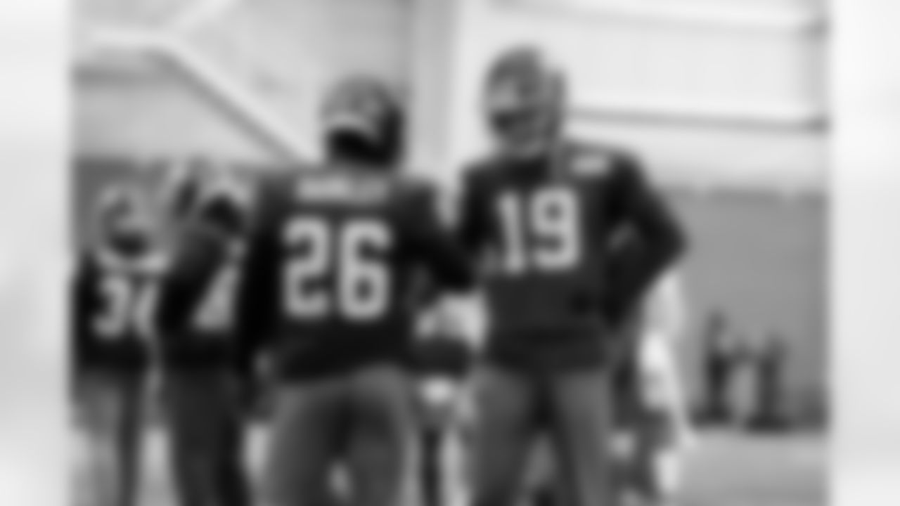 Saquon Barkley (26) Kenny Golladay (19)