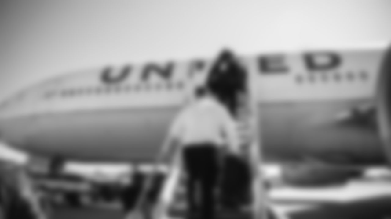 UNITED-AIRLINES