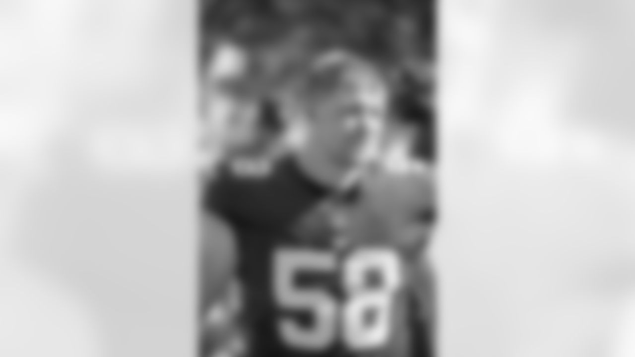New York Giants long snapper Casey Kreiter (58) walks on the sidelines during a NFL football game against the Miami Dolphins, Sunday, Dec. 5, 2021, in Miami Gardens, Fla. (AP Photo/Doug Murray)