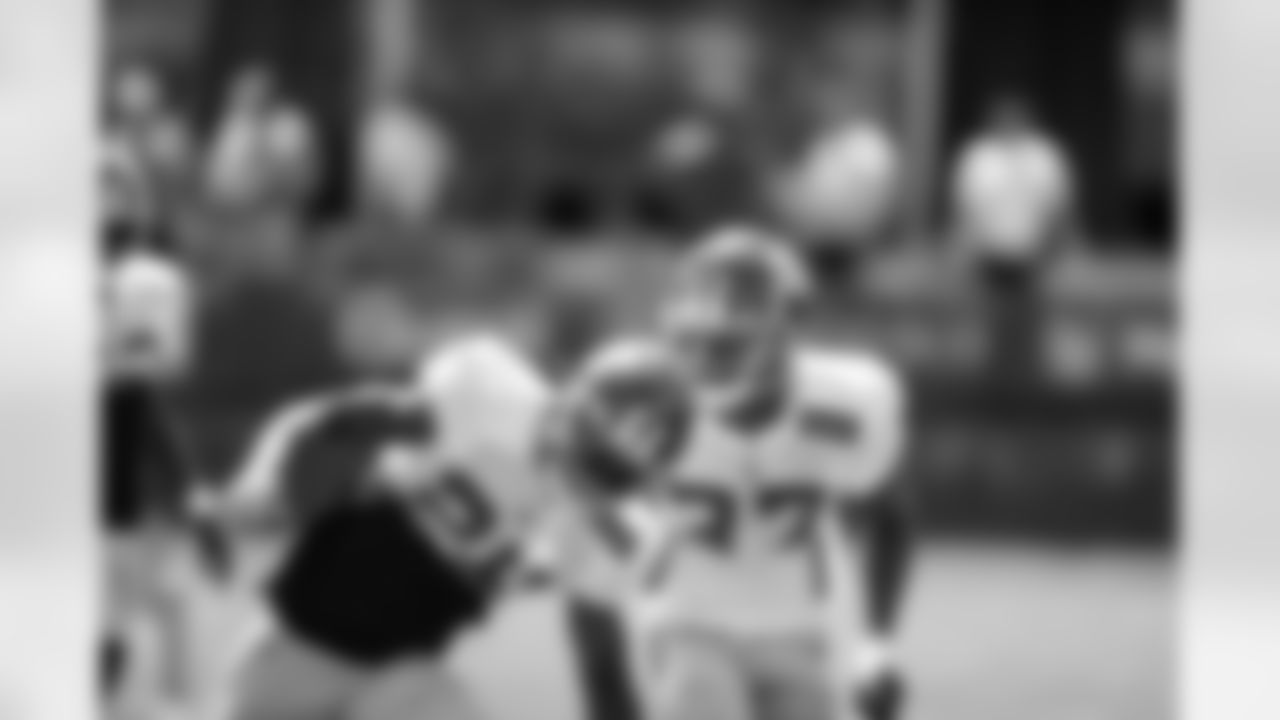 DB Armini Oruwariye (20), DB Tre Hawkins III (37)