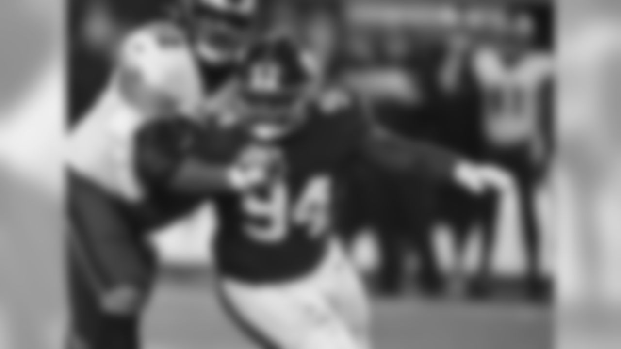 DL Dalvin Tomlinson